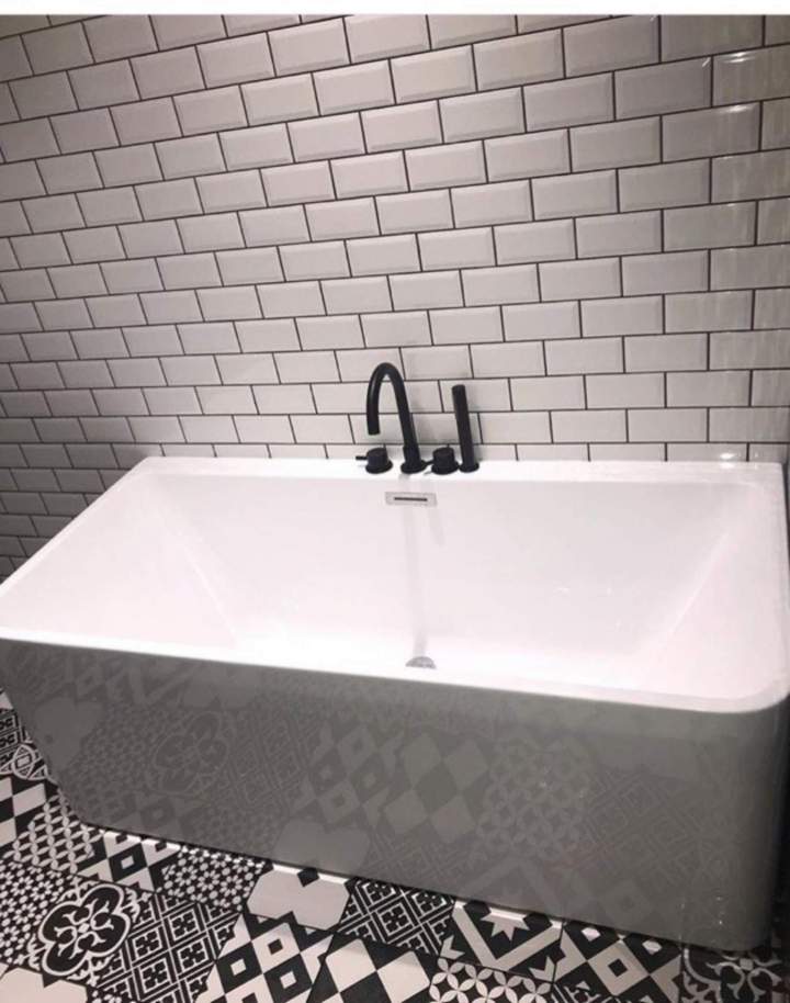 Installation de carrelage de SDB Pont-du-Château