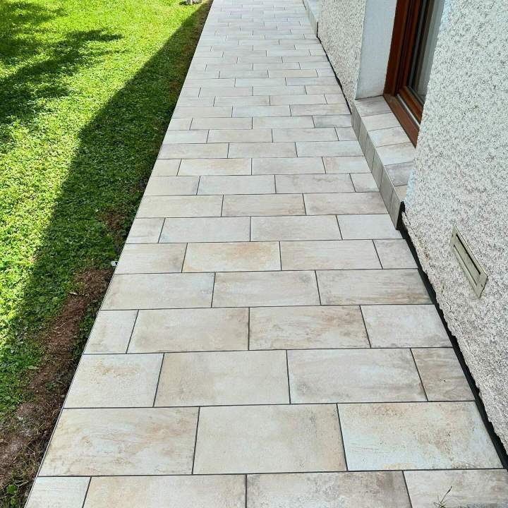 Pose de carrelage extérieur Pont-du-Château